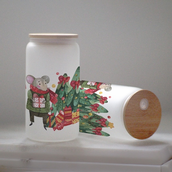 Christmas Character Glasses cup 16 oz glass cup with Straw & Bamboo Lid - Picture 2 of 6